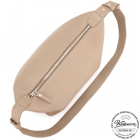Женская кожаная сумка "Тойс" (темно-бежевая)